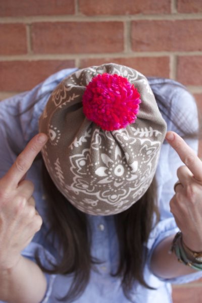 pom-pom-beanie-refashion-recycle-sapka-pompom