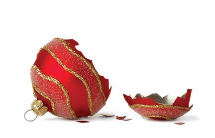 torottdisz-broken-xmas-ornament